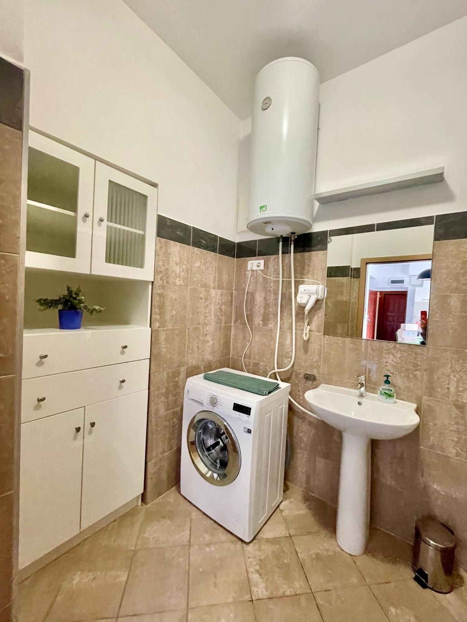 Design Apartment # Dob16 #Downtown #Nightlife Budapeşte Dış mekan fotoğraf